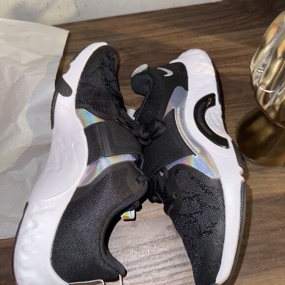 Nike Renew In-Season TR 12 Black Iridescent W Dm0947 002 Size 6.5 - Picture 1 of 6